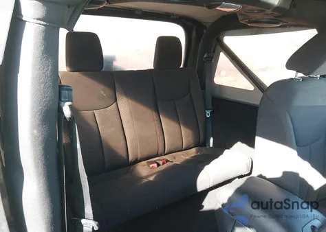 2013 Jeep Wrangler Sport z USA, uszkodzony, nr VIN 1C4AJWAG1DL516260